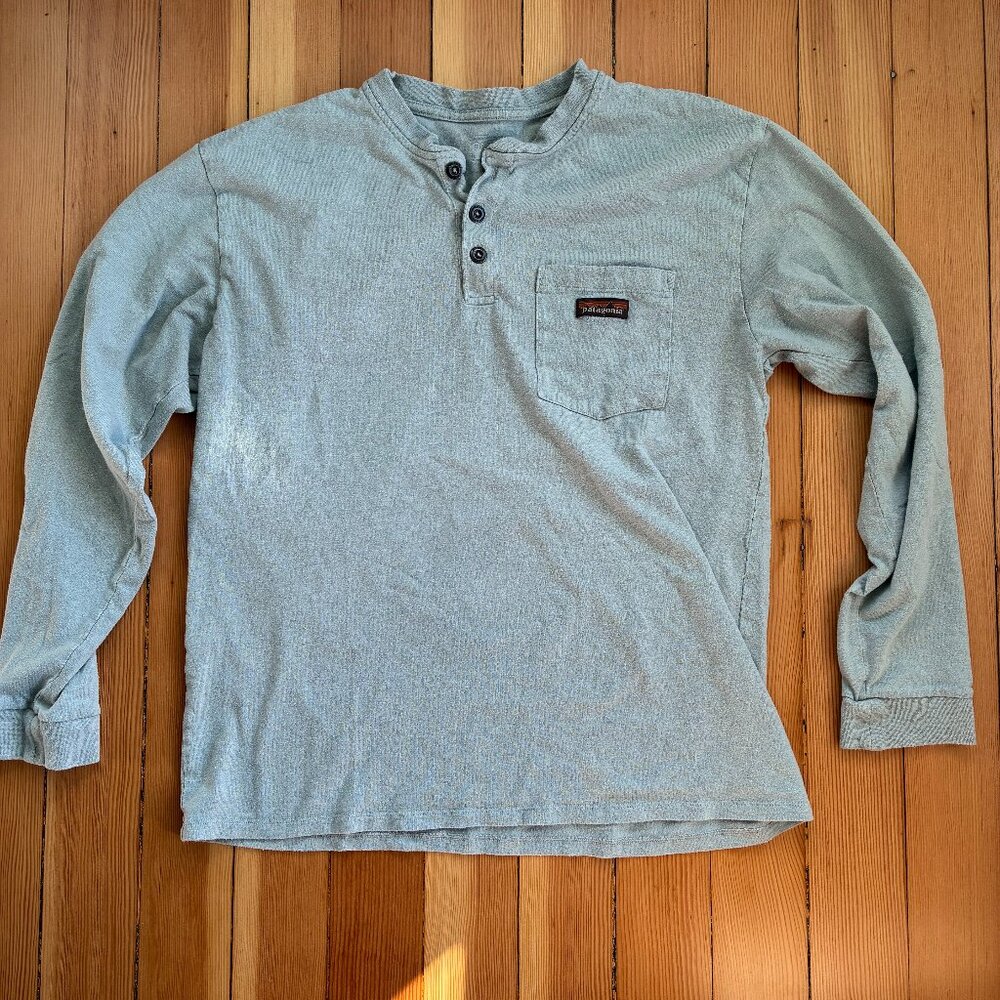 Men's Long-Sleeved Work Henley Pocket Tee